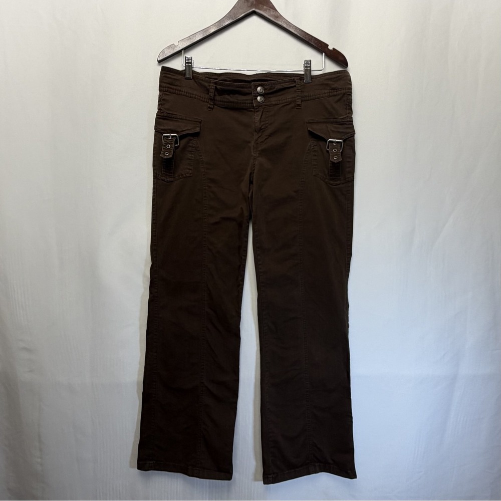 Wild Fable Women's Low Rise Cargo‎ Brown Flare Leg Buckle Pocket Size L